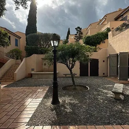 بيت للعطل Terrasse Tropez Tiny House With Pool & Sea View